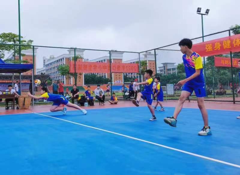 排球点燃激情,赛场挥洒青春――av女优
实验小学参加2022年海口市中小学生排球赛