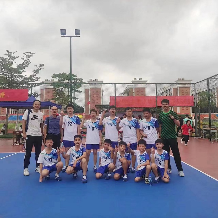 排球点燃激情,赛场挥洒青春――av女优
实验小学参加2022年海口市中小学生排球赛