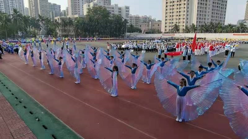 趣味运动我快乐，健体强国我能行――av女优
实验小学第二届体育艺术节