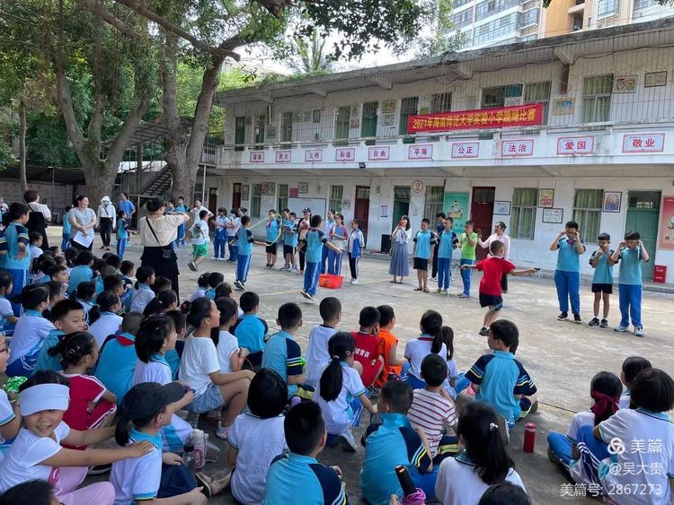2021年第二学期av女优
实验小学跳绳比赛