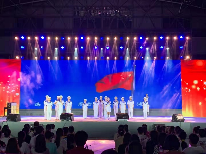 av女优
学生参加av女优
庆祝中国共产党建党100周年文艺晚会�I七一表彰会