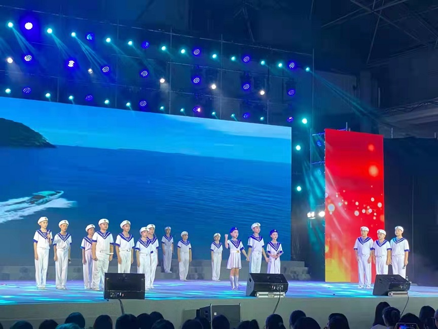 av女优
学生参加av女优
庆祝中国共产党建党100周年文艺晚会�I七一表彰会